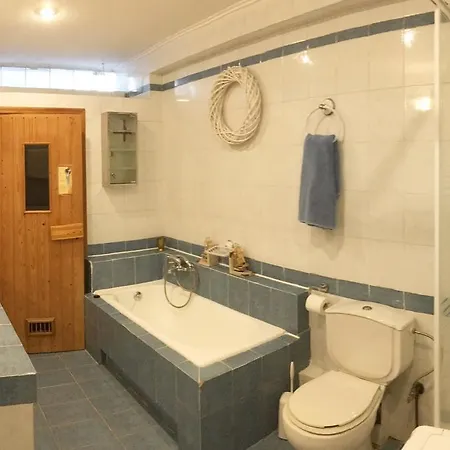Amomos With Swimming Pool Villa