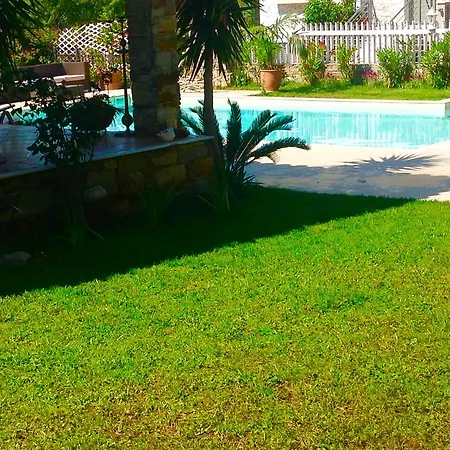 Amomos With Swimming Pool * Mati